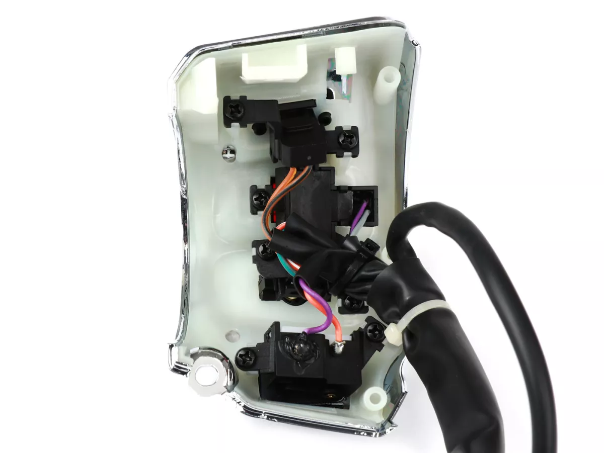 Switch unit, chrome, right -PIAGGIO- Vespa GTS 300 HPE (ZAPMD3103, ZAPMD3104)