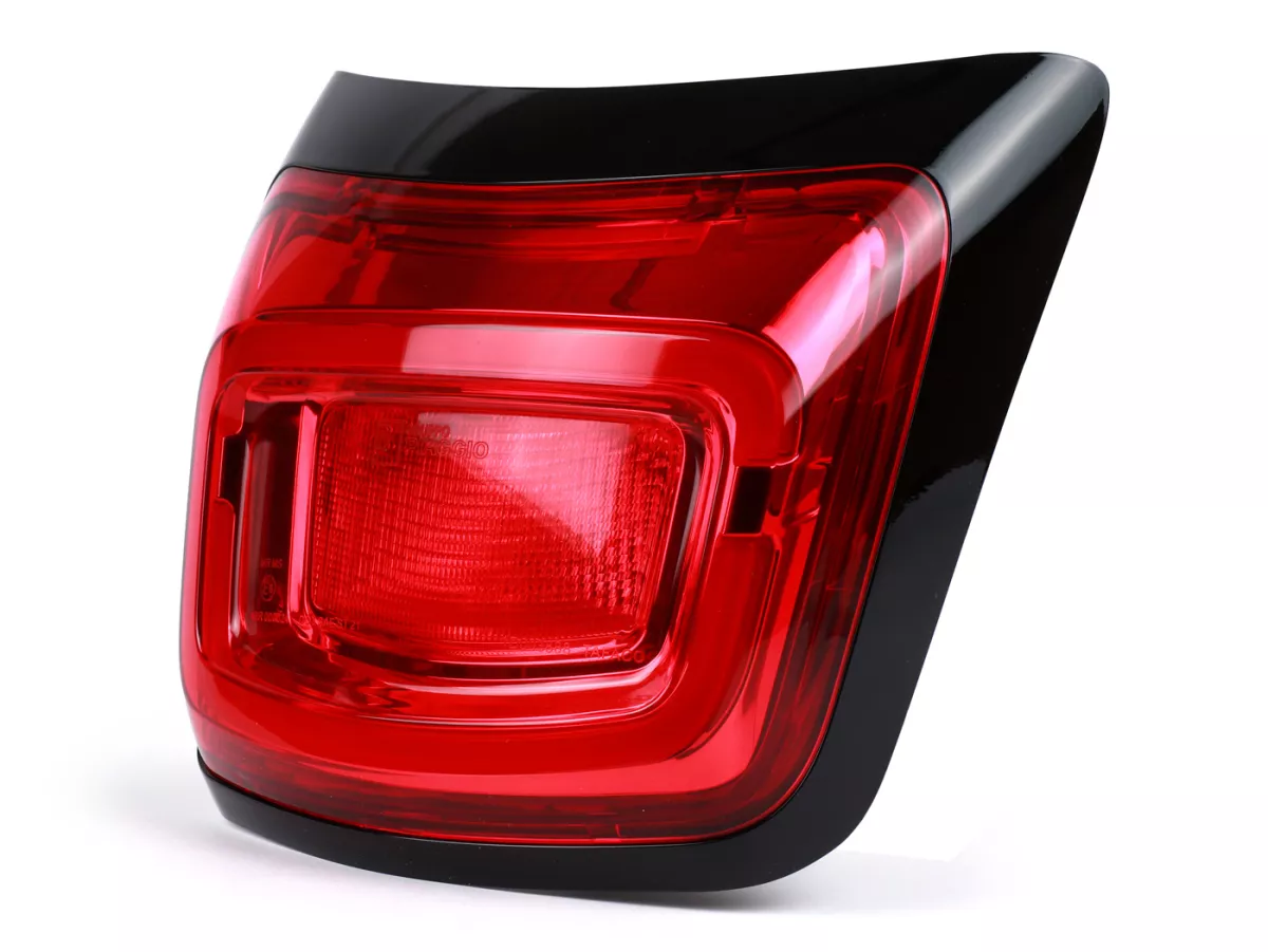 Lampu belakang, bingkai hitam mengkilap -PIAGGIO- Vespa GTS 125 (ZAPMD3202, ZAPMD3203), Vespa GTS 300 HPE (ZAPMD3103, ZAPMD3104)