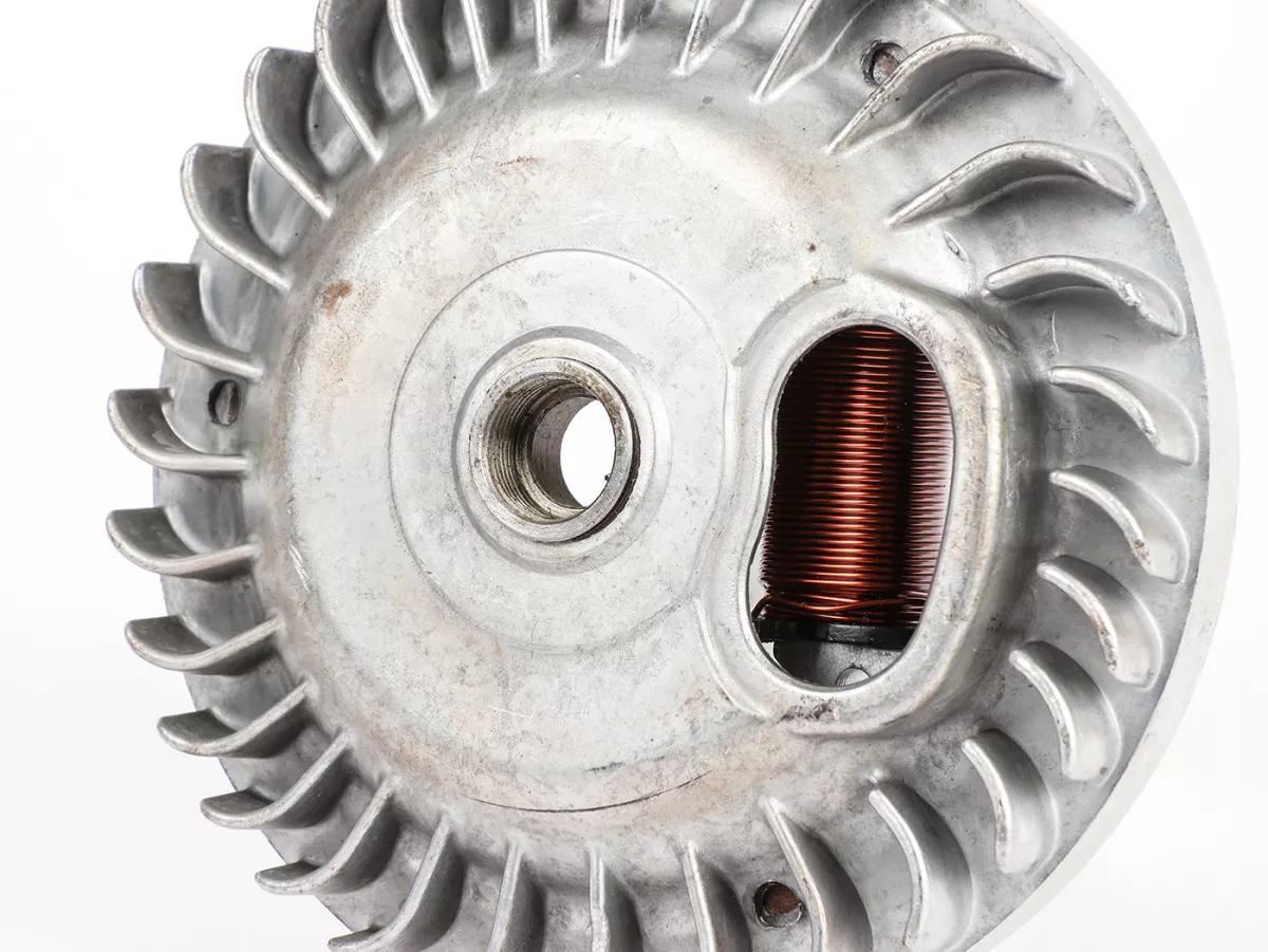 Roue polaire - Roue de ventilateur -PIAGGIO- Piaggio, Vespa Ciao, SI, Bravo, Boxer, Grillo - Allumage par contact avec bobines d'alimentation