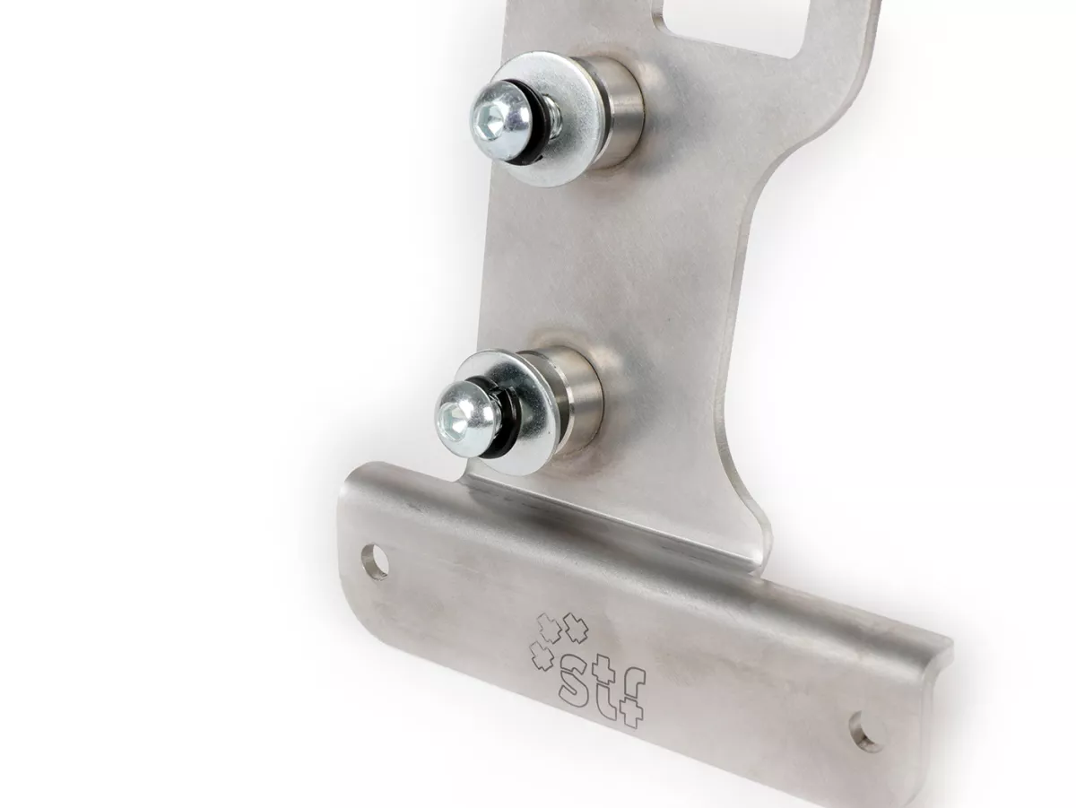 TPH Rempomphouder -STF- onder de cascade Lambretta DL/GP