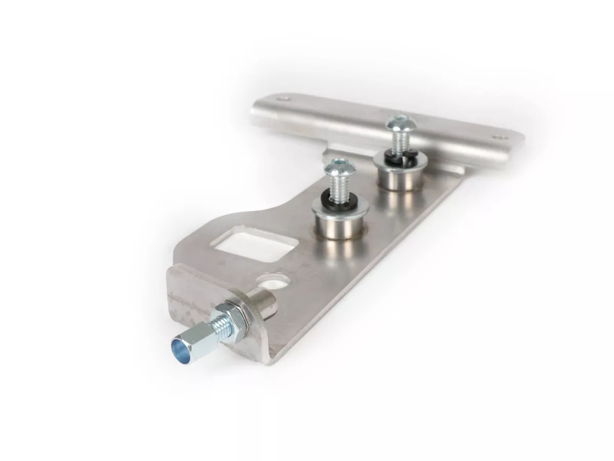 TPH Rempomphouder -STF- onder de cascade Lambretta DL/GP