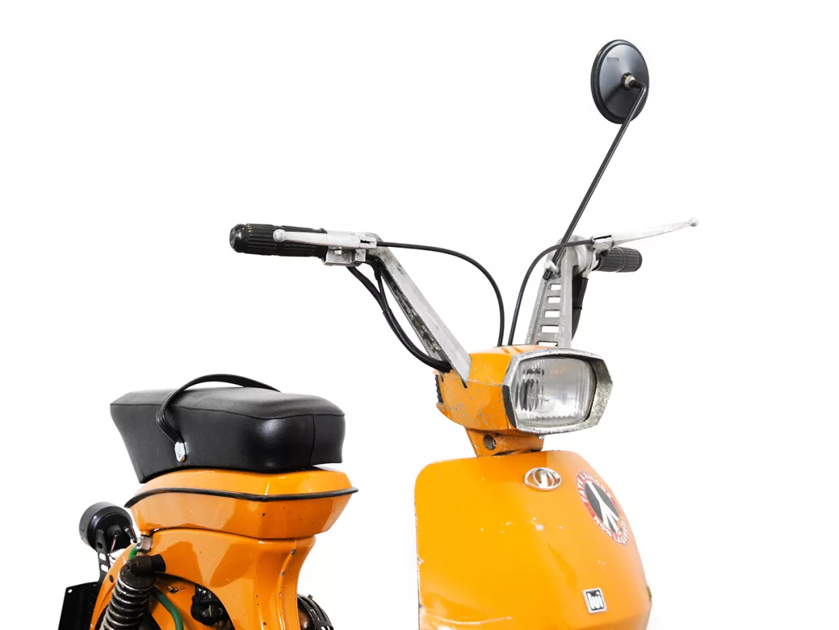 Mirror black -bgm PRO- Lambretta Lui 50CL, Lui 75 S&SL , Luna, Vega ,Cometa round