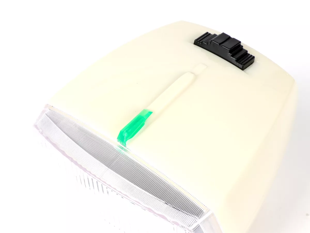 Faro delantero -SIEM- Piaggio Ciao P Beige con marca de homologación DGM