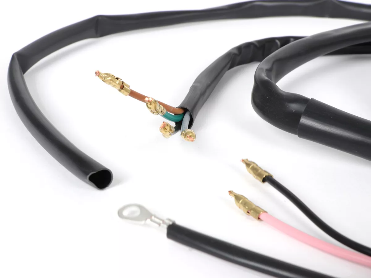 Mazo de cables CC, negro -CASA LAMBRETTA- Lambretta DL/GP 125 (con batería), DL/GP 150 (con batería), DL/GP 200 (con batería)