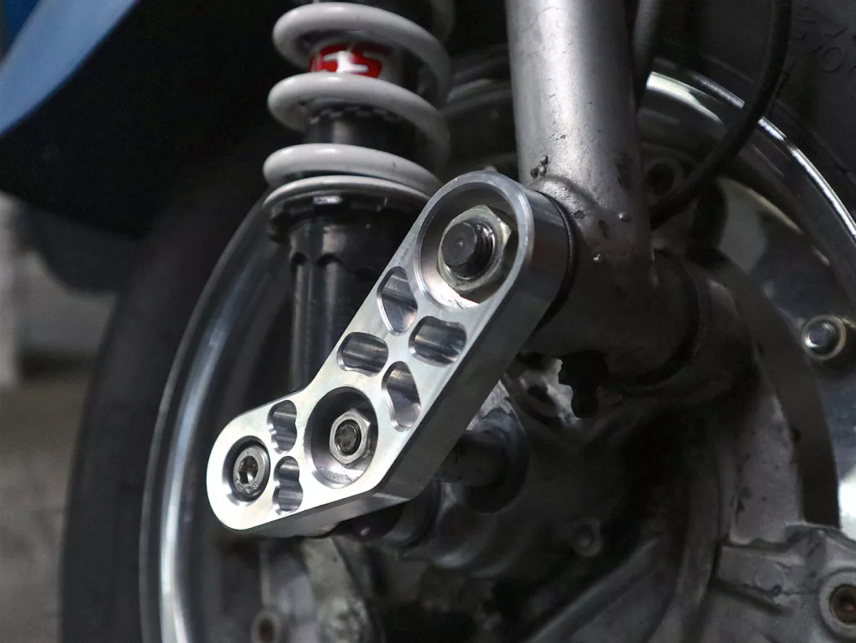 Anti-dive kit for front shock absorber -CMD Gentle Goat- Vespa V50, PV125, ET3