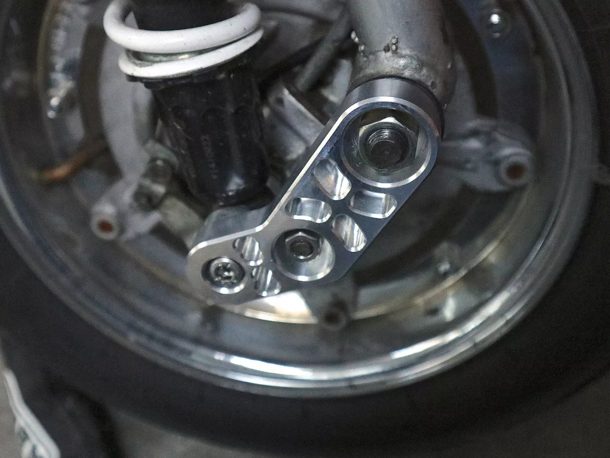 Anti-dive kit for front shock absorber -CMD Gentle Goat- Vespa V50, PV125, ET3
