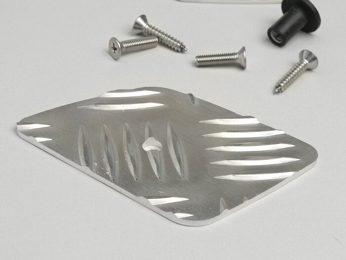 Passeggero in alluminio a scacchiera -DF OPTICPARTS- CPI Hussar