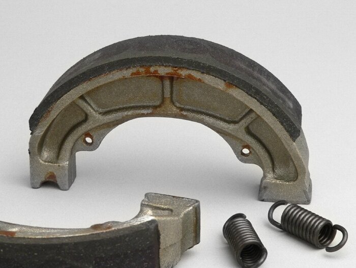 Brake shoes -GALFER Ø=120x25mm- DERBI Atlantis 50cc 1999 (r), Atlantis 100cc 2001 (r), Atlantis 4-stroke 100cc 2001 (r), Hunter 50cc 1996 (r), Paddock 50cc 1996 (r), Predator 50cc 1999 (r), Progress 50cc 1997 (r), Record 50cc 1998 (r), ITALJET Velocifero