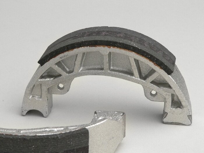 Sepatu rem depan -GALFER Ø = 110x25mm, dengan alur- Piaggio Sfera50/80 (NSL1T/NS81T), Sfera75 - 1991-1995