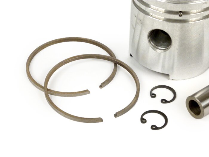 Piston -VESPA piston with deflector- Vespa 125 V1-V15,V30-V33 (1948-1953), Hoffmann Vespa 125 A/B, ACMA 125 (1951-1953), Motovespa 125N (1953-1955, engine V33M) - 57.60mm
