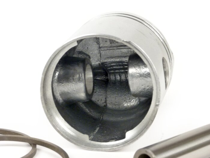 Piston -VESPA piston with deflector- Vespa 125 V1-V15,V30-V33 (1948-1953), Hoffmann Vespa 125 A/B, ACMA 125 (1951-1953), Motovespa 125N (1953-1955, engine V33M) - 57.60mm