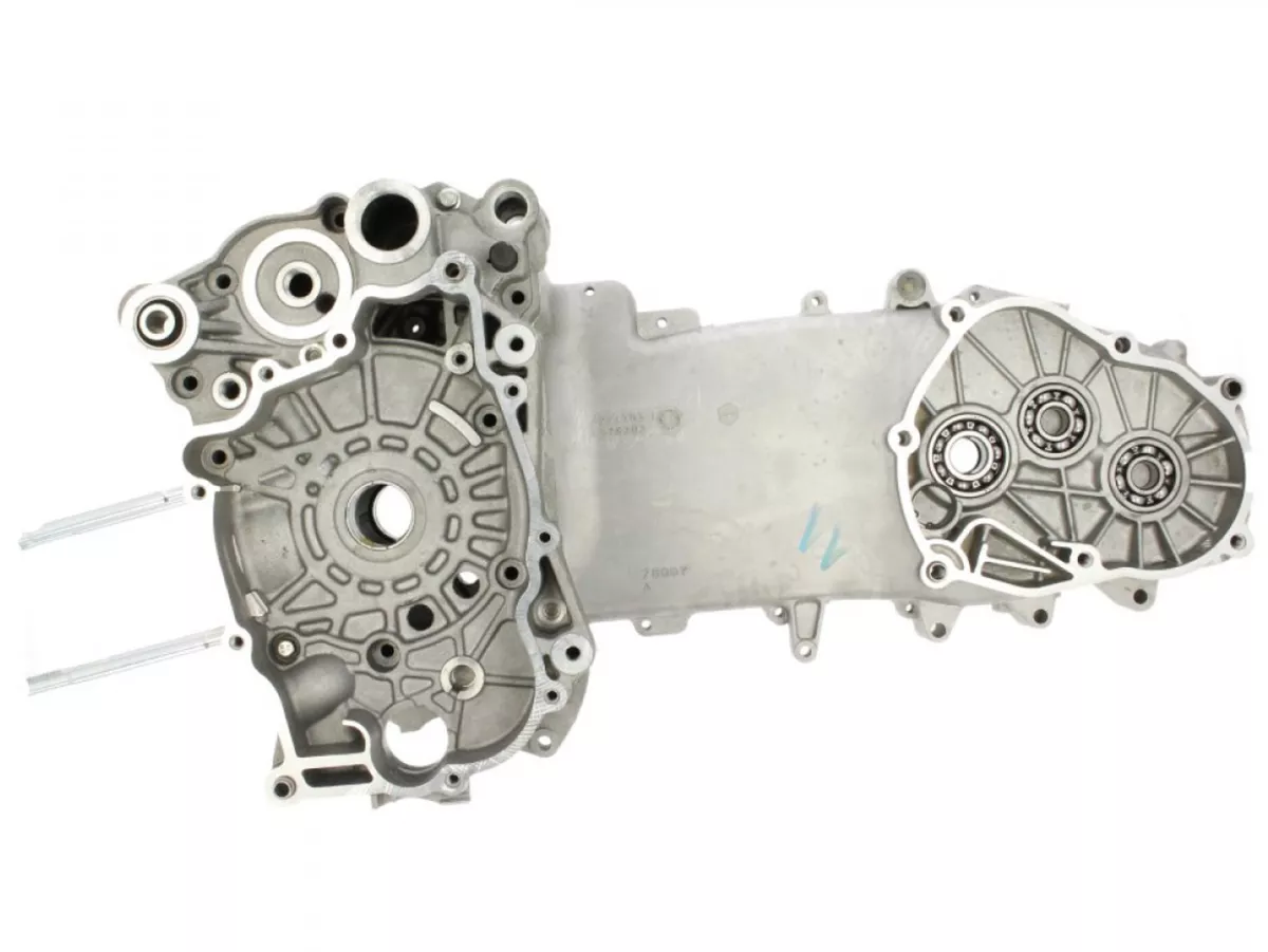 Carter motore -PIAGGIO, categoria 1- Vespa GT 250 (ZAPM45102), Vespa GTS 250 (ZAPM45100), Vespa GTS 300 (ZAPM45200, ZAPM45202, ZAPMA3300), Vespa GTS Super 300 (ZAPM45200, ZAPM45202, ZAPMA3300), Vespa GTS Super Sport 300 (ZAPM45200), Vespa GTV 300 (ZAPM452