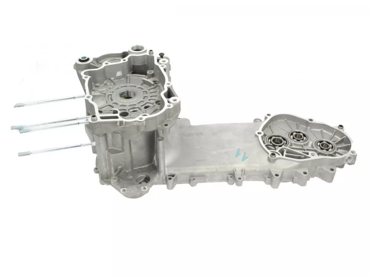 Carter motore -PIAGGIO, categoria 1- Vespa GT 250 (ZAPM45102), Vespa GTS 250 (ZAPM45100), Vespa GTS 300 (ZAPM45200, ZAPM45202, ZAPMA3300), Vespa GTS Super 300 (ZAPM45200, ZAPM45202, ZAPMA3300), Vespa GTS Super Sport 300 (ZAPM45200), Vespa GTV 300 (ZAPM452