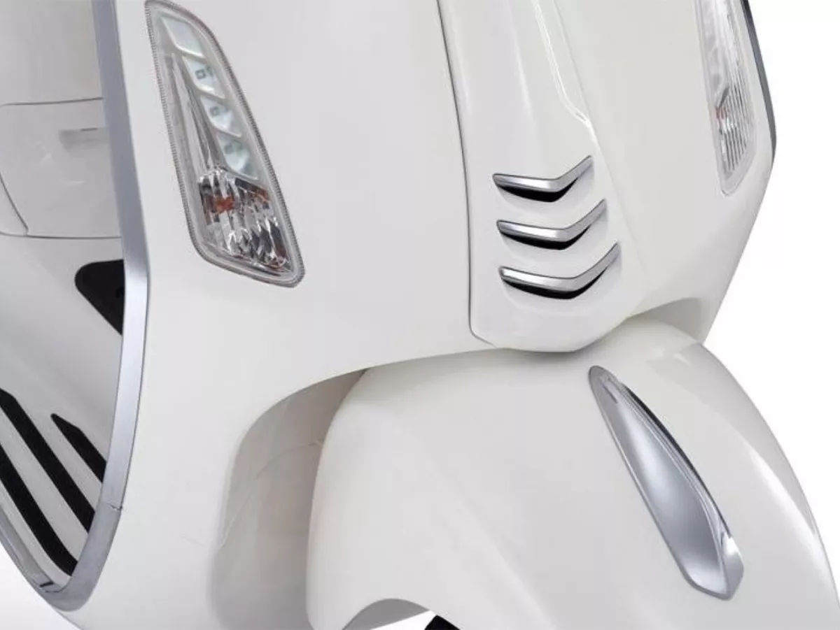 Karya dekoratif -PIAGGIO- Vespa Primavera (2013-)