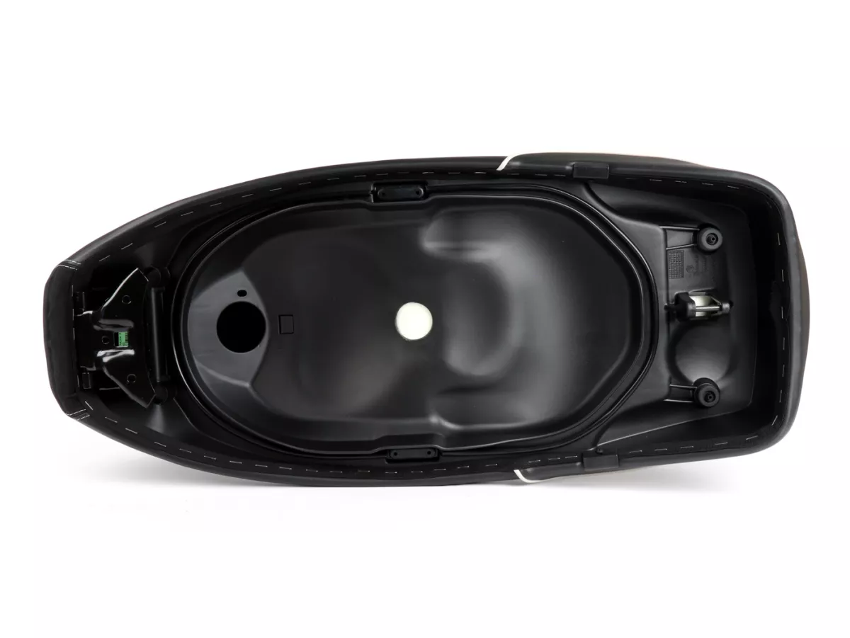 Sittbänk -PIAGGIO Sei Giorni (2017-)- Vespa GTS HPE, GTV HPE, GTS Super 125-300cc - Monoposto - Svart