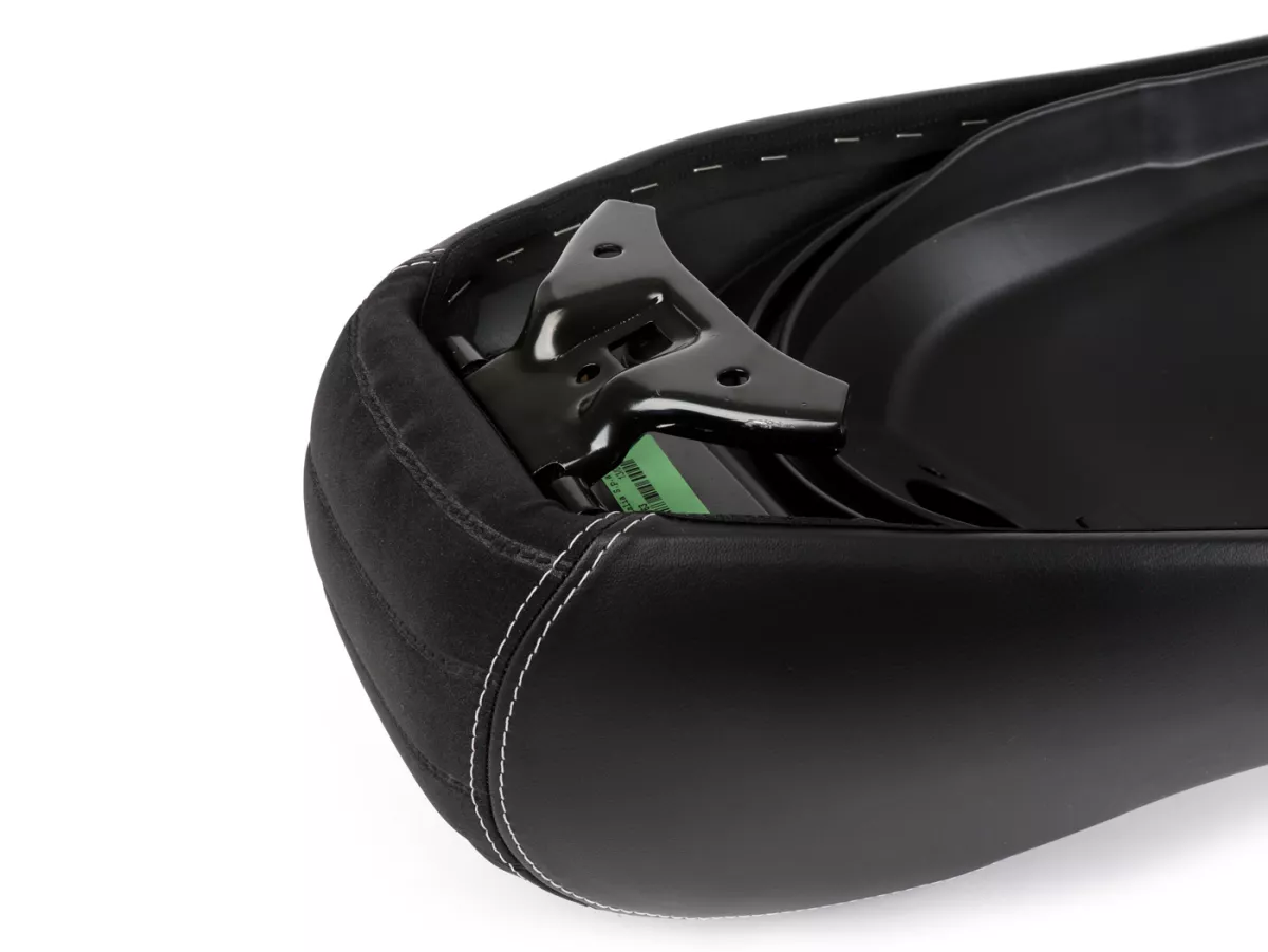 Sittbänk -PIAGGIO Sei Giorni (2017-)- Vespa GTS HPE, GTV HPE, GTS Super 125-300cc - Monoposto - Svart