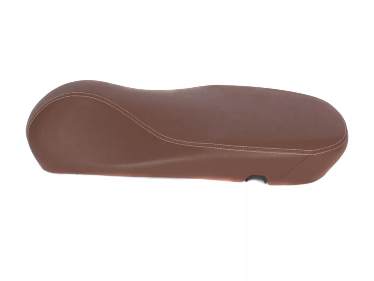 Zitbank -PIAGGIO, dubbele zitbank, donkerbruin- Vespa Primavera 125 (ZAPMA1100, ZAPMA1101, ZAPMD1100), Vespa Primavera 150 (ZAPMA1200, ZAPMA1201, ZAPMD120), Vespa Primavera 50 (ZAPCA0200)