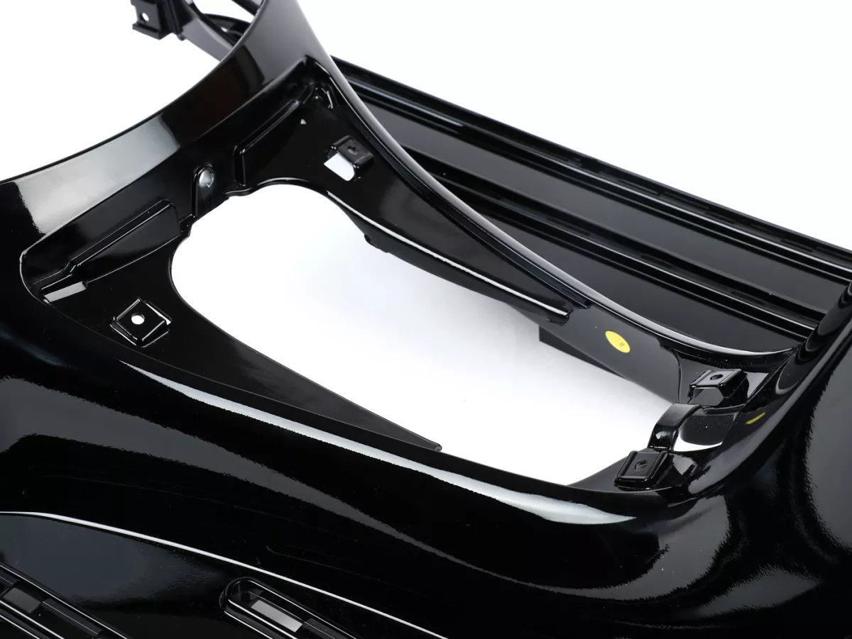 Footboard -PIAGGIO- Vespa GTS 125 (ZAPMD3200), Vespa GTS HPE 300 (ZAPMA3600, ZAPMD310), Vespa GTS Super 125 (ZAPMD3200), Vespa GTS Super HPE 300 (ZAPMD3100, ZAPMD3101), Vespa GTV HPE 300 (ZAPMD3102)