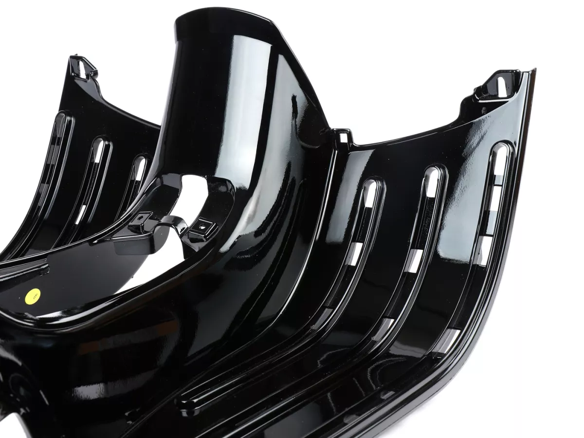Footboard -PIAGGIO- Vespa GTS 125 (ZAPMD3200), Vespa GTS HPE 300 (ZAPMA3600, ZAPMD310), Vespa GTS Super 125 (ZAPMD3200), Vespa GTS Super HPE 300 (ZAPMD3100, ZAPMD3101), Vespa GTV HPE 300 (ZAPMD3102)