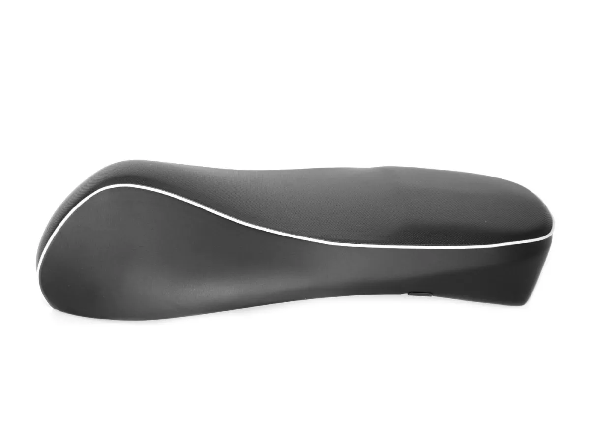Sits -PIAGGIO (2017-)- Vespa GTS HPE, GTS Super 125-300cc - svart, vit piping