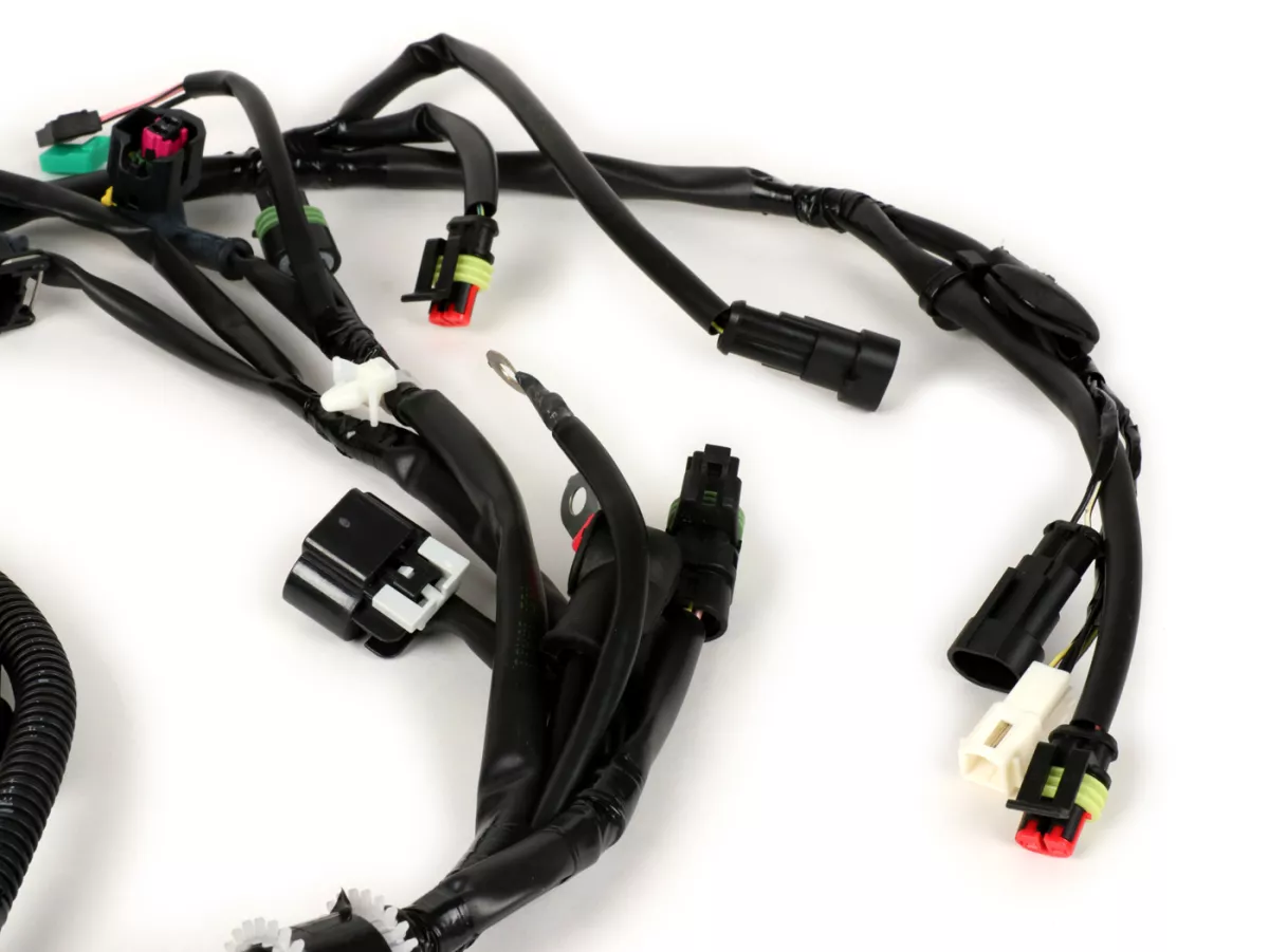 Juego de cables -PIAGGIO- Vespa Primavera 125 (ZAPM81100, ZAPM81101), Vespa Primavera 150 (ZAPM81200), Vespa Sprint 125 (ZAPM81300, ZAPM81301)
