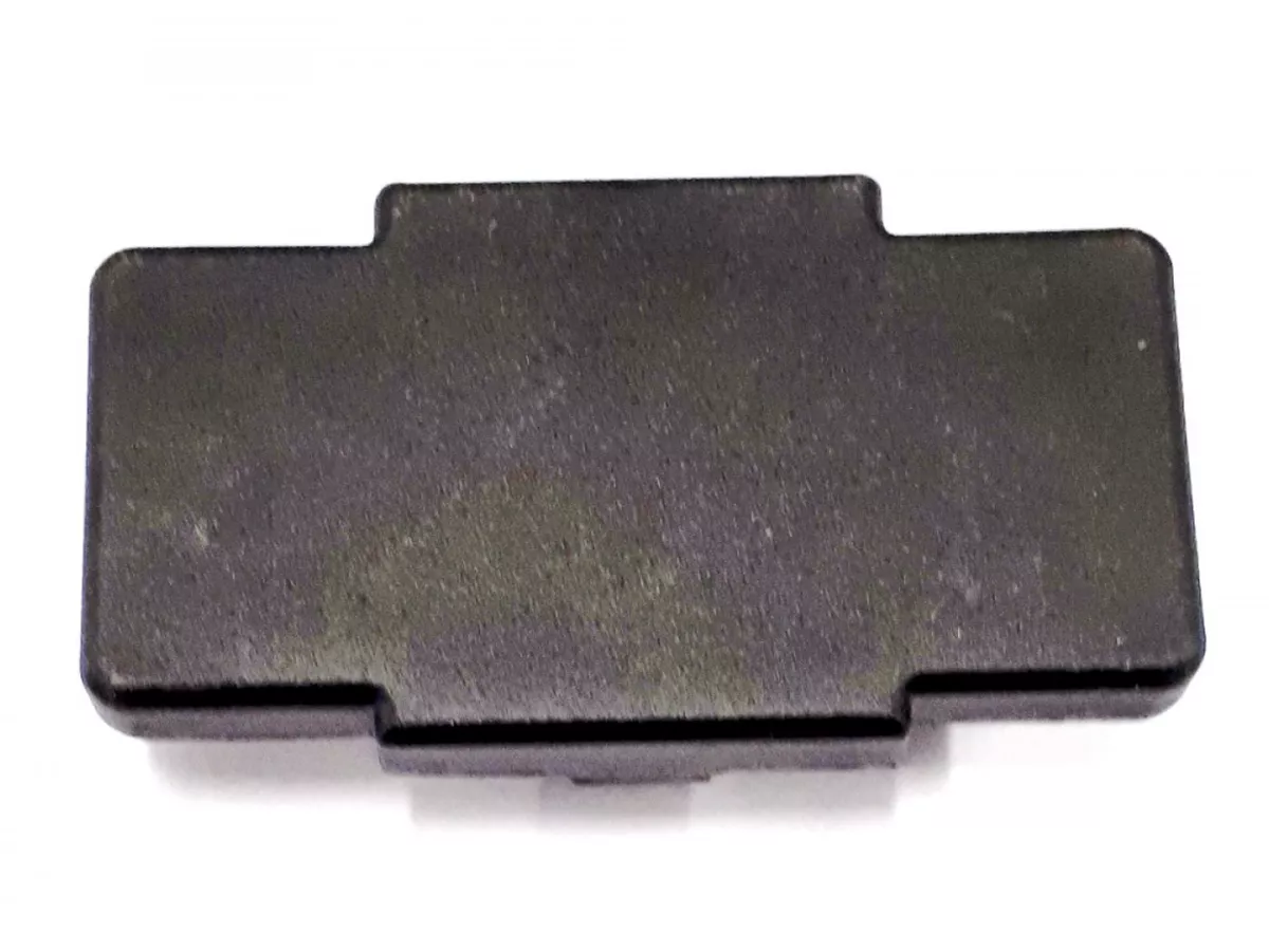 Tappo per scatola fusibili -PIAGGIO- Vespa GTS 125 (ZAPMA3100, ZAPMA3200), Vespa GTS 150 (ZAPMA3200, ZAPMA3100), Vespa GTS 300 (ZAPMA3300), Vespa GTS HPE 300 (ZAPMD310), Vespa GTS Super 125 (ZAPMA3100, ZAPMA3200), Vespa GTS Super 300 (ZAPMA3300), Ve