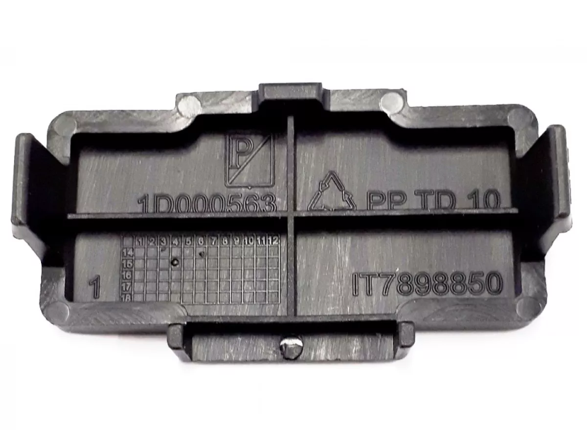 Tappo per scatola fusibili -PIAGGIO- Vespa GTS 125 (ZAPMA3100, ZAPMA3200), Vespa GTS 150 (ZAPMA3200, ZAPMA3100), Vespa GTS 300 (ZAPMA3300), Vespa GTS HPE 300 (ZAPMD310), Vespa GTS Super 125 (ZAPMA3100, ZAPMA3200), Vespa GTS Super 300 (ZAPMA3300), Ve