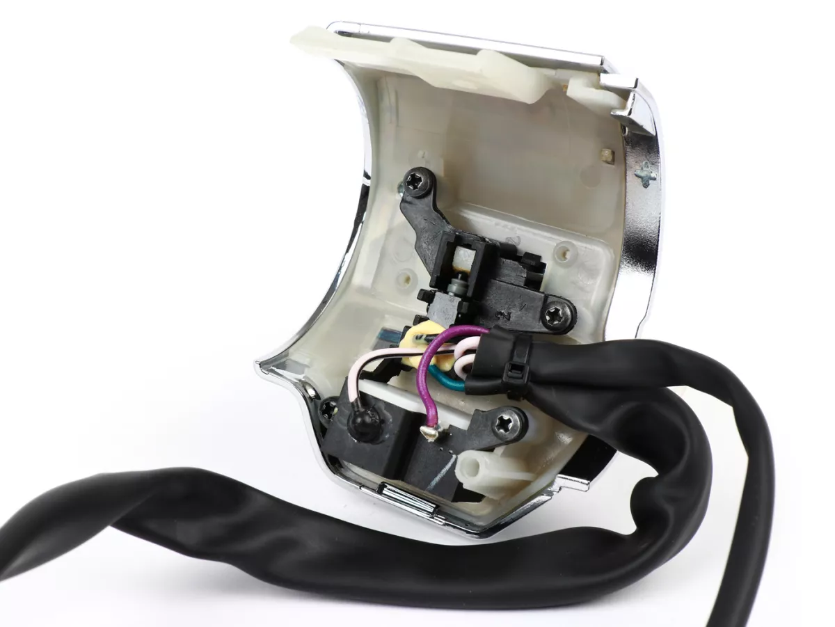 Switch unit, chrome, right -PIAGGIO- Vespa Primavera 50 (ZAPC53100, ZAPC53200, ZAPC53300, ZAPC53302, ZAPCA0100, ZAPCA0102, ZAPCA0200), Vespa Sprint 50 (ZAPC53101, ZAPC53201, ZAPC53301, ZAPC53303, ZAPCA0101, ZAPCA0103, ZAPCA0201)