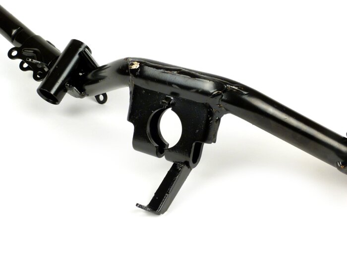 Styren -PIAGGIO- Vespa ET2 50 (ZAPC16000, ZAPC12000, ZAPC38100), Vespa ET4 125 (ZAPM19000, ZAPM04000), Vespa ET4 150 (ZAPM19000), Vespa ET4 50 50 (ZAPC26000, ZAPC26100), Piaggio Liberty 125 (ZAPM22000, ZAPM11000), Piaggio Liberty 150 (ZAPM22000), Piaggio