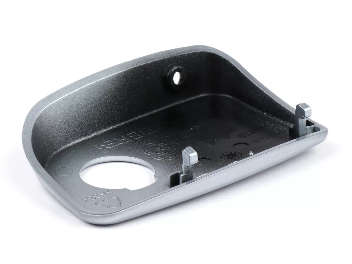 Tapa de la bomba de freno, derecha -PIAGGIO, gris Excalibur (738/A)- Vespa GT L 125 (ZAPM31101), Vespa GTS 125 (ZAPM31300), Vespa GTS 250 (ZAPM45100, ZAPM45101), Vespa GTS 300 (ZAPM45200, ZAPM45202), Vespa GTS Super 125 (ZAPM45300, ZAPM45301), Vespa GTS S