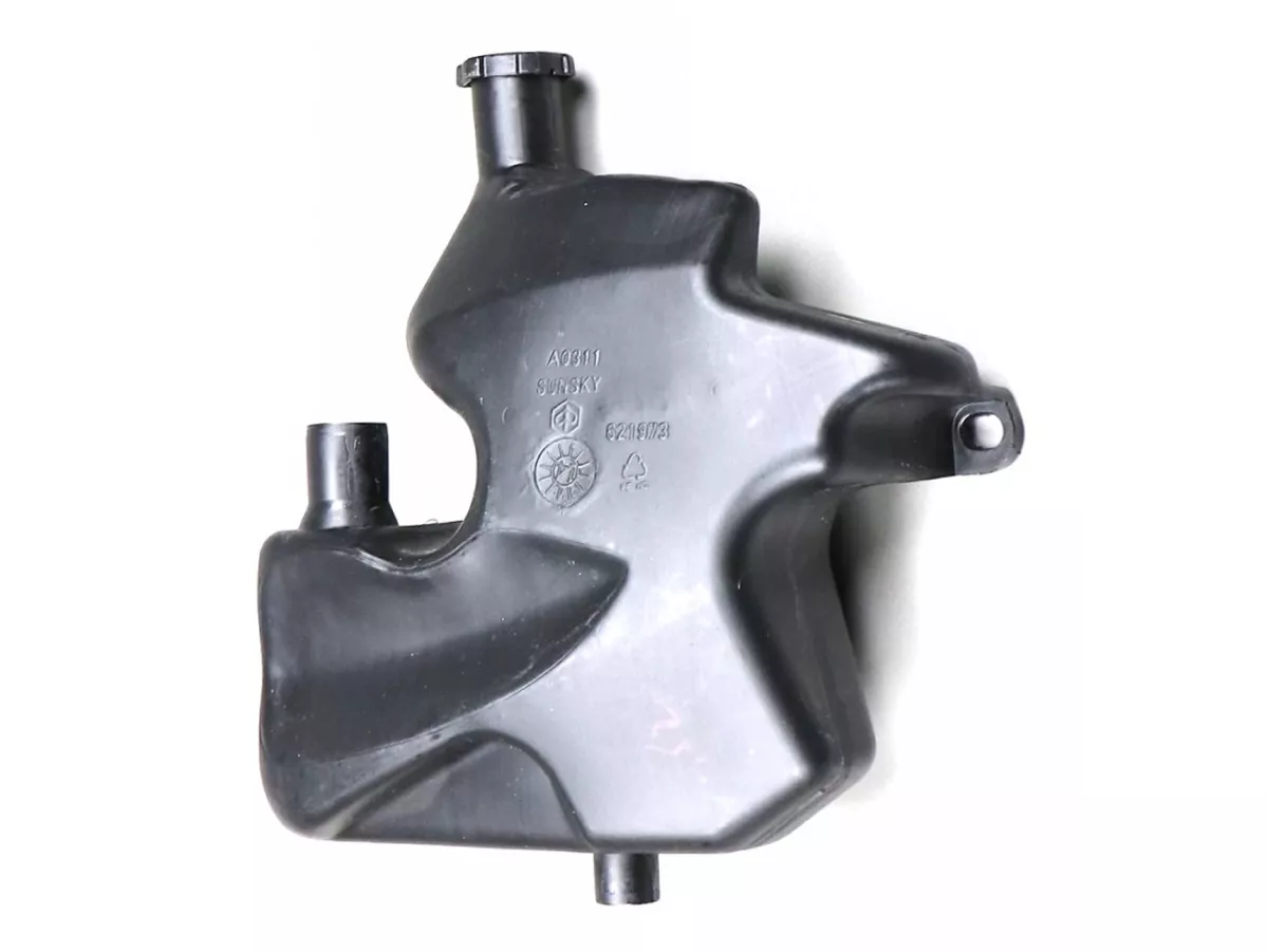 Tangki minyak -PIAGGIO- Piaggio Fly 50 (LBMC44700, ZAPC44100, ZAPC44400), Piaggio Zip II 50 (LBMC25E, ZAPC25000), Piaggio Zip II SP 50 (ZAPC25000, ZAPC25600), Piaggio Zip SP 50 (ZAPC11000), Derbi Boulevard 50 (VTHBR1A1A, ZDPBP1A1A)