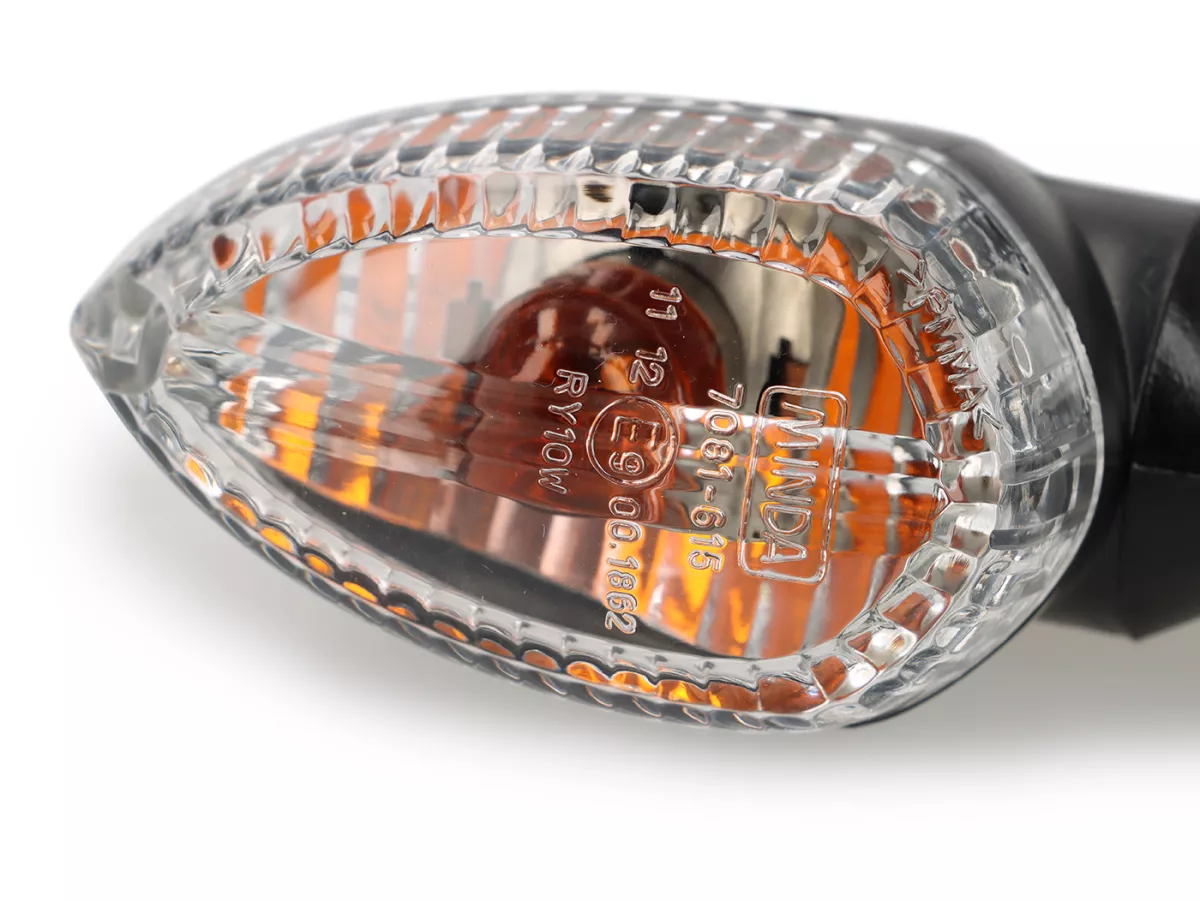 Indicator -PIAGGIO- Gilera Fuoco 500, GP 800, Piaggio MP3 250-500, Aprilia SRV 850 - white - front lhs/rear rhs