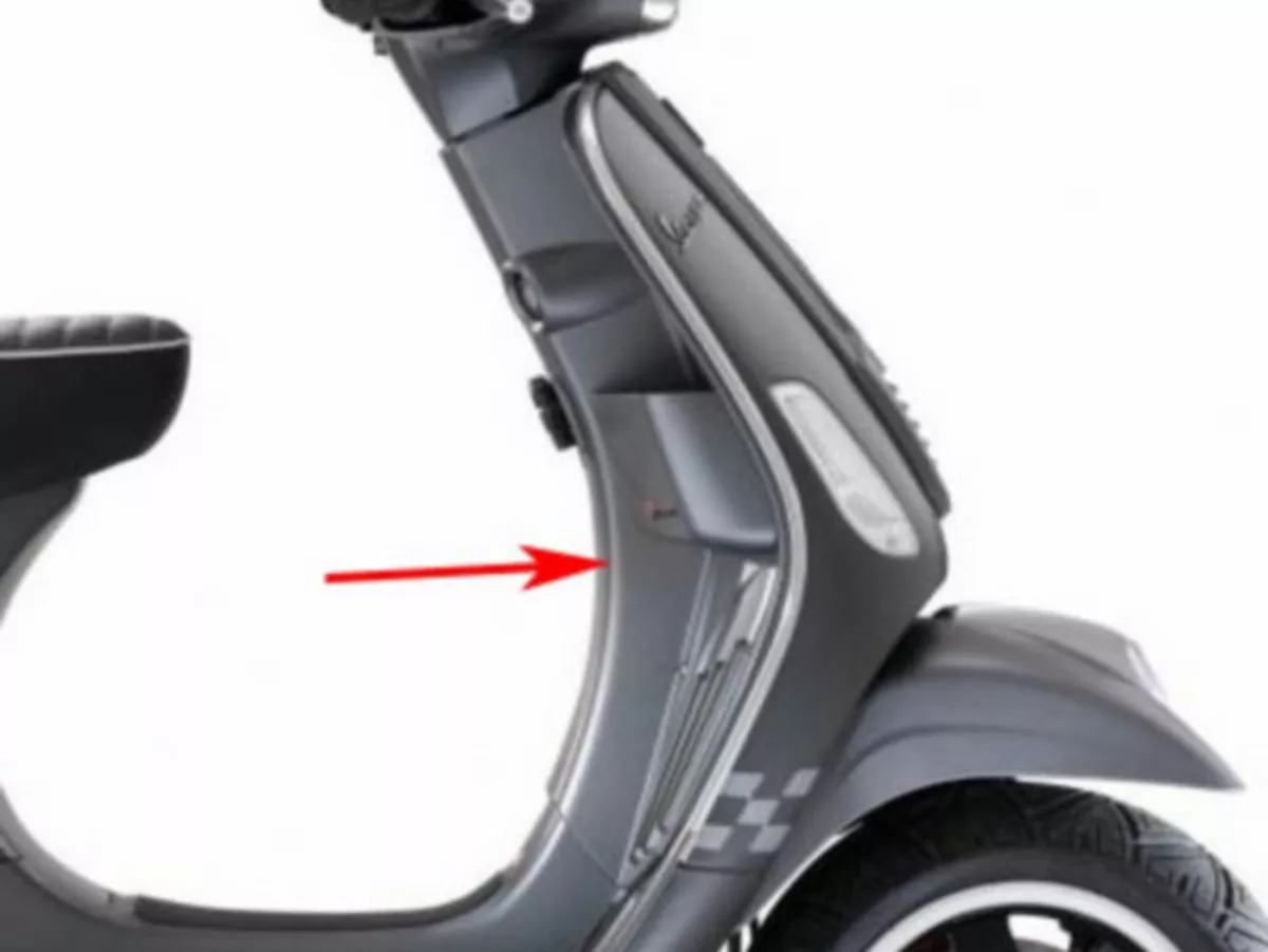 Beenbeschermer binnenbekleding -PIAGGIO- Vespa S 50-150 - Grigio Titanio (742/B)