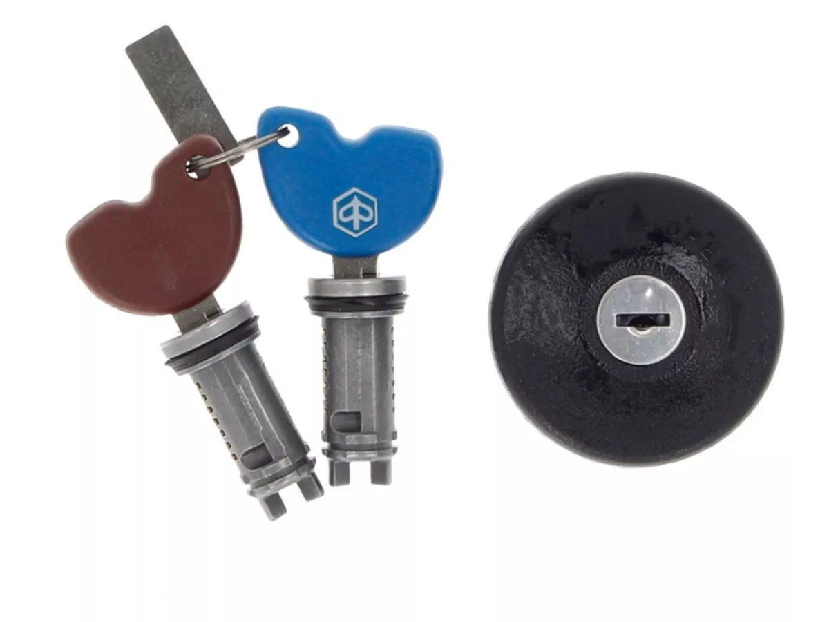 Lock set -PIAGGIO- Piaggio Fly 50-125 4T - Masterkey, Slavekey