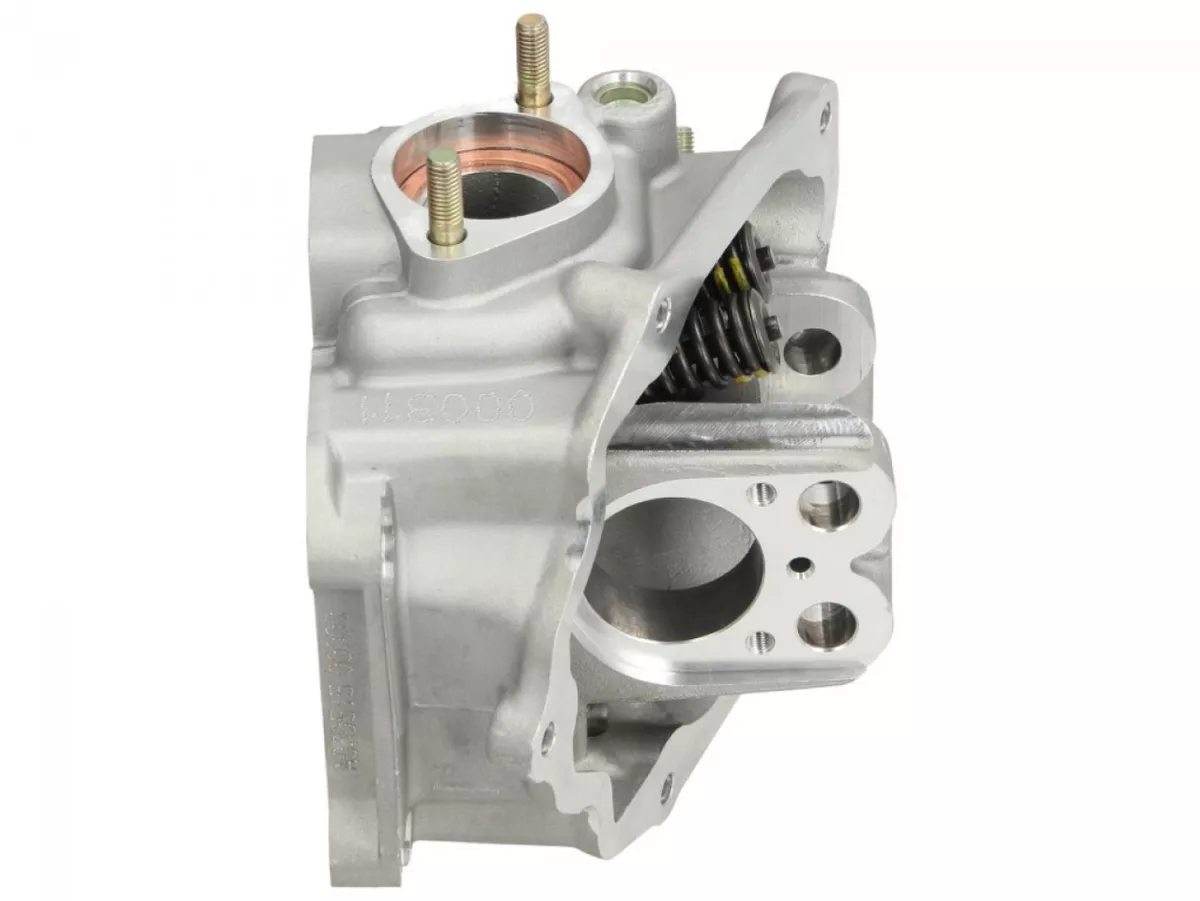 Cylinderhuvud -PIAGGIO- Vespa GTS 300 (ZAPM45200, ZAPM45202, ZAPMA3300), Vespa GTS Super 300 (ZAPM45200, ZAPM45202, ZAPMA3300), Vespa GTS Super Sport 300 (ZAPM45200), Vespa GTV 300 (ZAPM45201, ZAPMA3302), Aprilia Atlantic 250 (ZD4SPE), Aprilia Atlantic 30