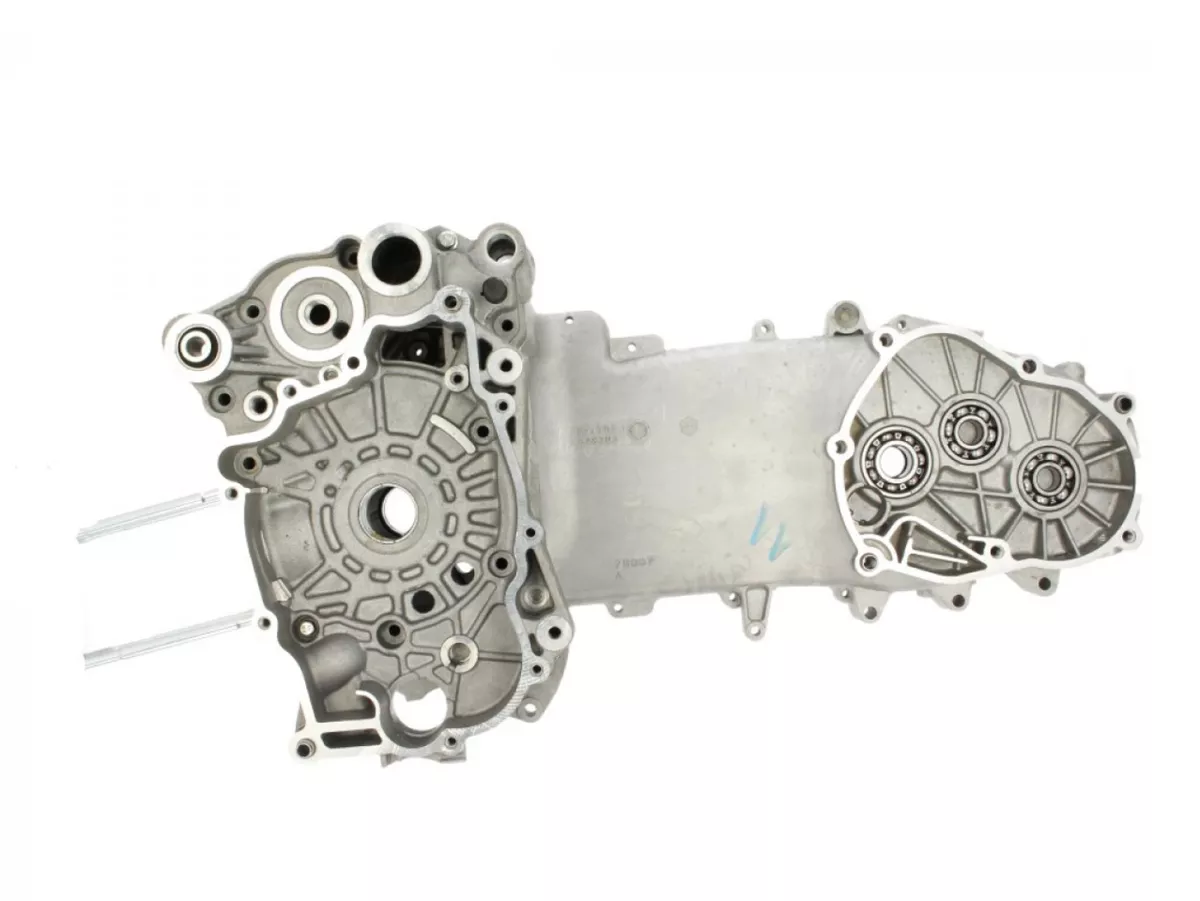 Carcassa motore -PIAGGIO, Categoria 2- Vespa GTS 250 (ZAPM45100), Piaggio Beverly 250 (ZAPM28800, ZAPM28500, ZAPM28802, ZAPM28801), Piaggio Beverly 300 (ZAPM69200, ZAPM28A00), Piaggio Carnaby 250 (ZAPM60300), Piaggio Carnaby Cruiser 300 (ZAPM60400), Piagg