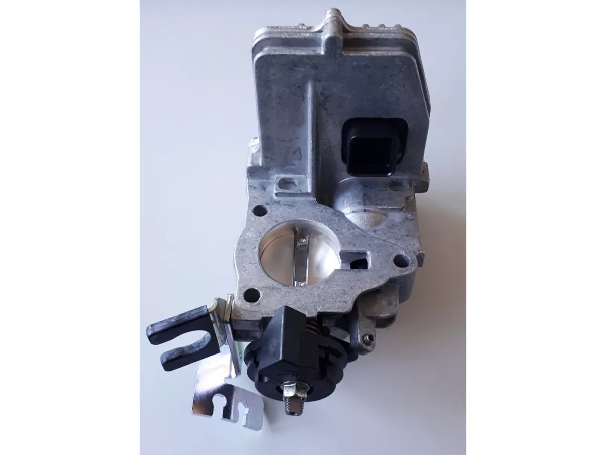 Gasklephuis -PIAGGIO- Gilera Fuoco