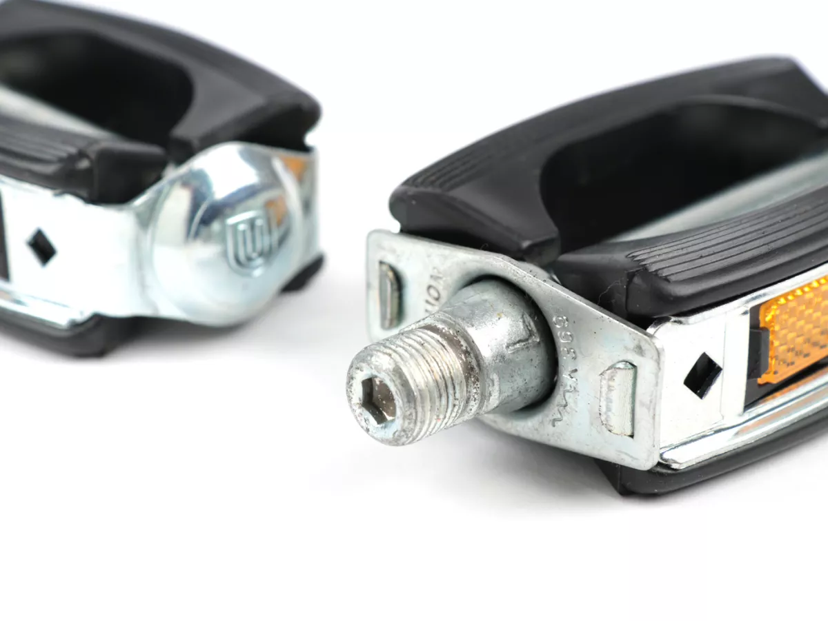 Pedal Set -OEM- Piaggio Ciao, Bravo, Boxer similar 1 Series Pedals 1967-1972