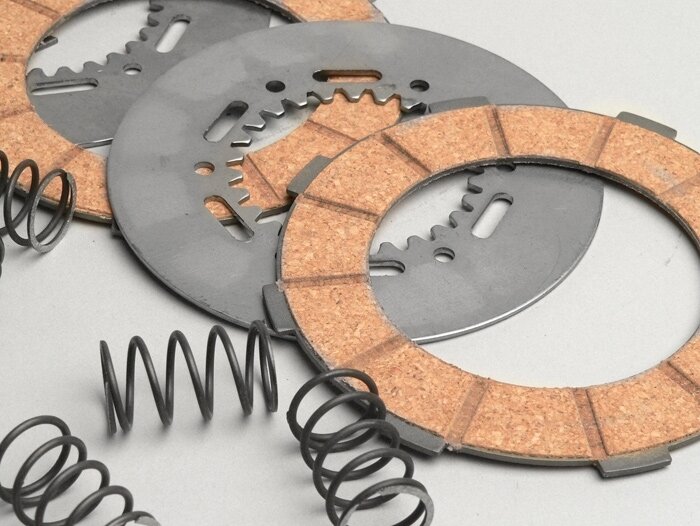 Clutch friction plate set -SURFLEX type 7 springs (Vespa Rally200, PX200, T5 125cc)- 3 friction plates (incl. springs and steel plates)