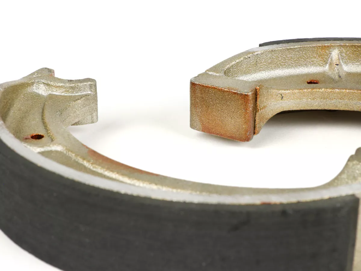 Brake shoes -JOCKEYS BOXENSTOP- Lambretta LI, LIS, SX, TV, DL, GP
