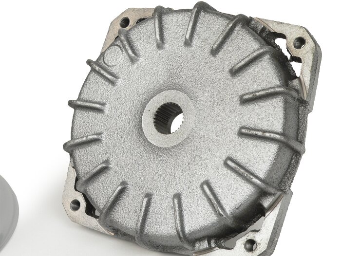 Kit d’adaptation pour passer tambour de frein arrière de 10 pouces à 8 pouces (jante type Super avec 4 trous extérieurs) -QUALITÉ OEM- Vespa Wideframe V1, V15, V30, V33, VU, VM, VN, VNA, Hoffmann, VNB, ACMA, VL150, VB150, VBA150, VBB150