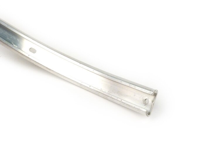 Footboard stripe middel left -PIAGGIO- Vespa PX80, PX125, PX150, PX200