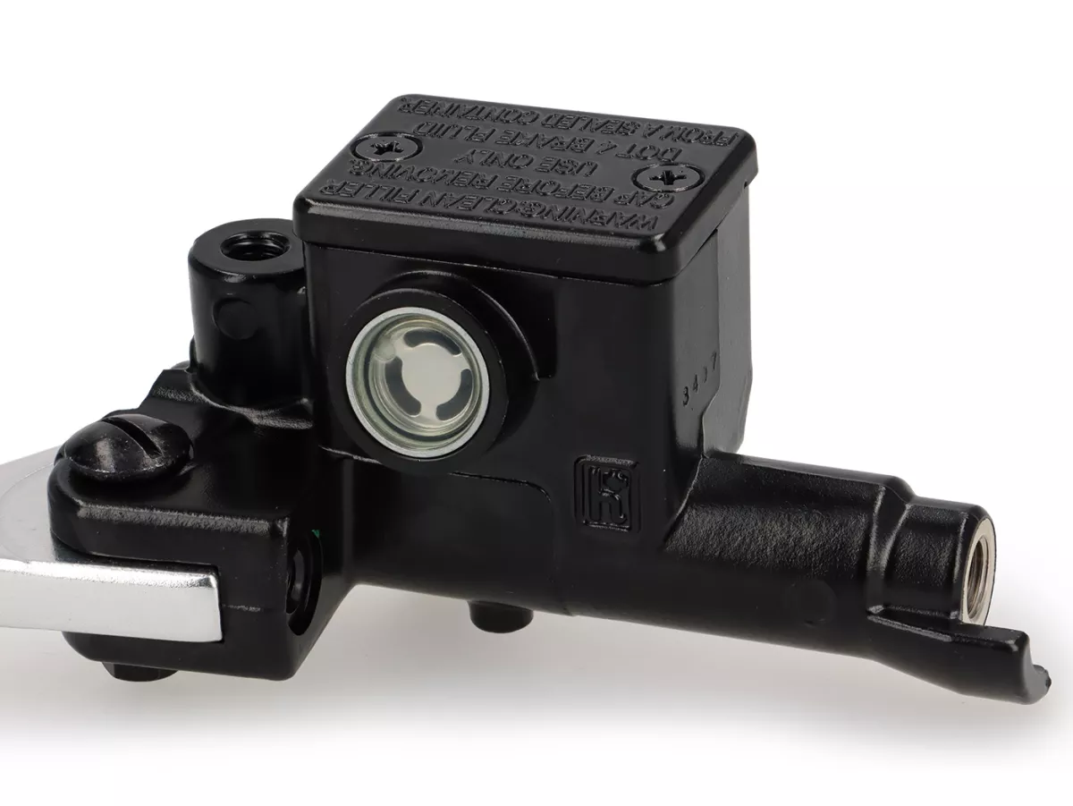 Master brake cylinder -PIAGGIO Heng Tong- rhs - Vespa GTS 125 (ZAPMA3700), Vespa GTS HPE 300 (ZAPMA3600, ZAPMD310), Vespa GTS Super 125 (ZAPMA3700), Vespa GTS Super HPE 300 (ZAPMA360, ZAPMD3100), Vespa Sprint 125 (ZAPMD1101), Piaggio Medley 125 (RP8MB0100