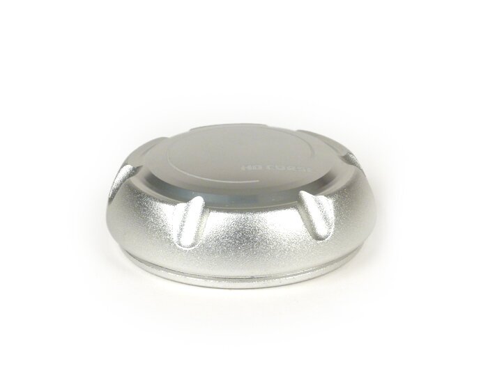 Tutup tangki -HD CORSE Aluminium CNC- Vespa 946, ET2, ET4, GT, GTV, GTL, GTS 125-300, LX, LXV, S, Gilera Fuoco, GP, ICE, Stalker, Piaggio Beverly, Carnaby, Fly, Free, Hexagon, Liberty, MP3, NRG, NRG MC2, NRG MC3, NRG Extreme, NTT, Storm, Sfera RST, SKR, S