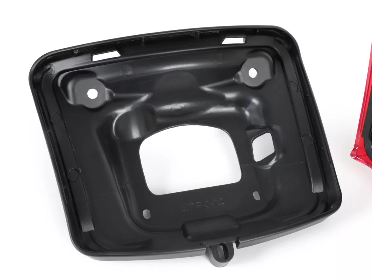 Tail light incl. frame -4 CORSA LED- Vespa GTS (2019-2022) GTS125 iGet, GTS300 HPE, GTS SUPER 125/300 HPE, GTS SUPERSPORT 125/300, GTS SUPERTECH 125/300 HPE - Glass red/ Frame matt black