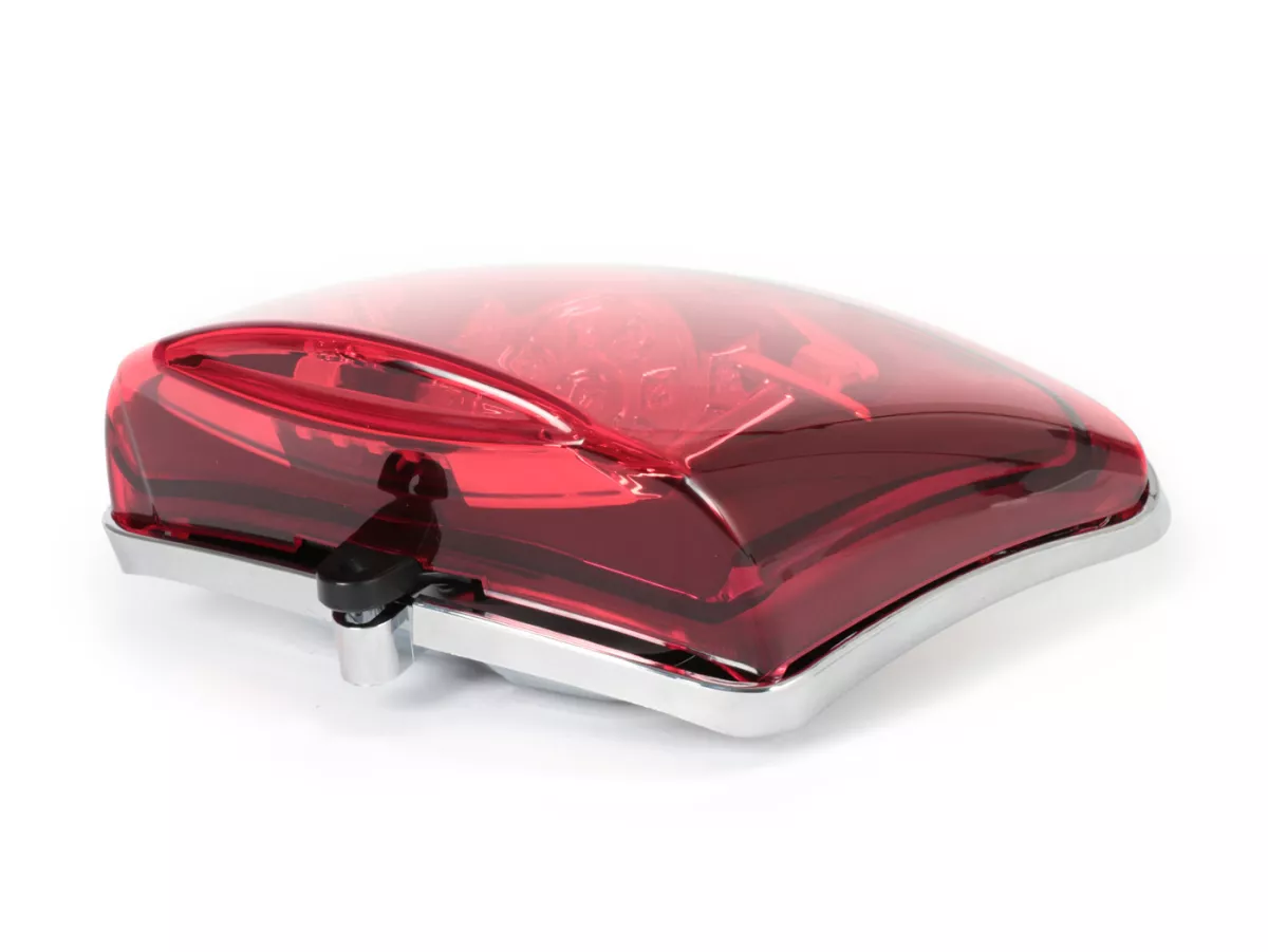 Feu arrière avec support de montage -4 CORSA LED- Vespa GTS (2019-2022) GTS125 iGet, GTS300 HPE, GTS SUPER 125/300 HPE, GTS SUPERSPORT 125/300, GTS SUPERTECH 125/300 HPE - cabochon rouge/ support de montage chromé