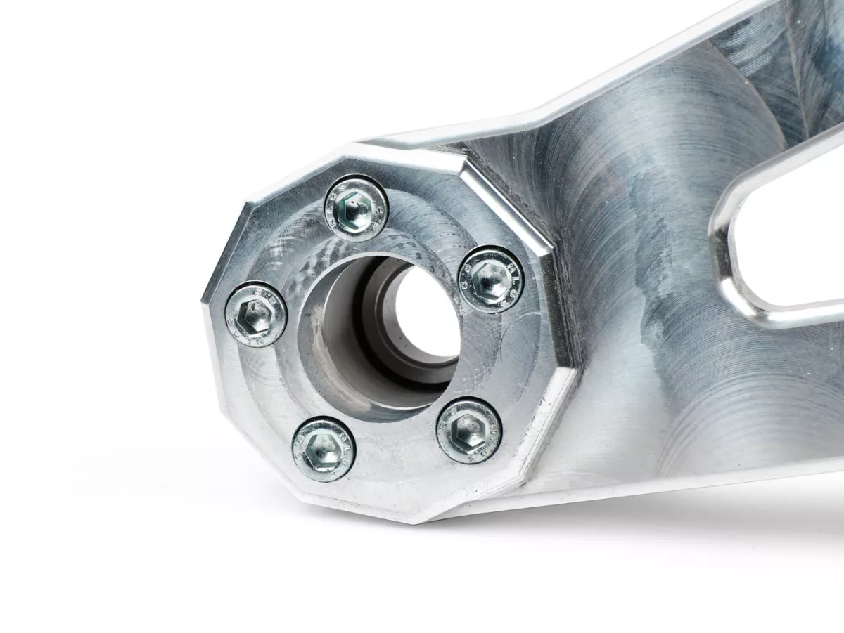 Swingarm -HEIKOTUNING- Brace V1.1 Race - zilver - Piaggio 125-180 ccm 2-takt - Gilera Runner FX/FXR 125-180, Italjet Dragster 125-180, Piaggio SKR125, SKR150, TPH125, Skipper125, Skipper150, Hexagon LX/LXT 125-180 AC/LC