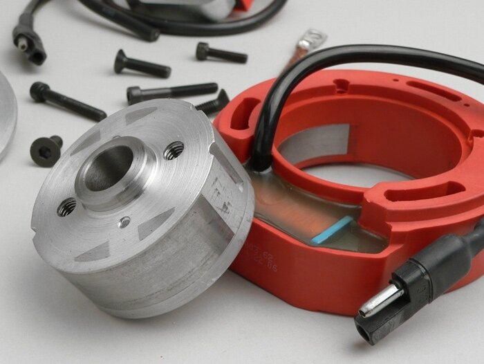 Accensione - Rotore internoITALKIT - Peugeot 50 cc verticale - SPEEDFIGHT1 50 cc LC, SPEEDFIGHT2 50 cc LC, XFIGHT 50, SPEEDFIGHT1 50 cc AC, SPEEDFIGHT2 50 cc AC, TKR50, TREKKER50, VIVACITY50, ELYSEO50, SQUAB50, SV50, ZENITH50, BUXY50, ELYSTAR50, LOOXOR50,