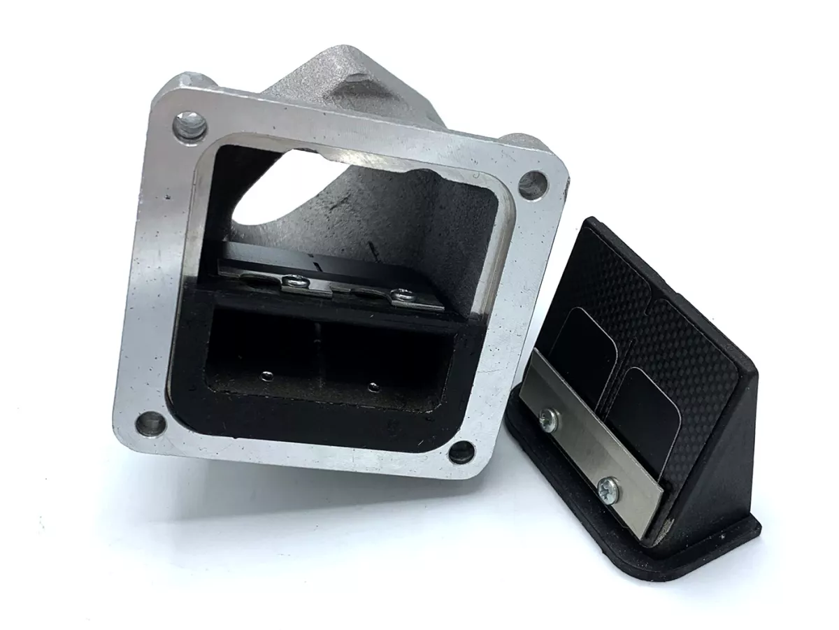 Colector de admisión - Colector de admisión de diafragma -ITALKAST Doble Prisma Ø28-30mm, montaje 2+3 agujeros - Vespa Smallframe V50, PV, ET3 - AW=Ø34mm (carburador Ø28-30mm - PHBH, VHSH, PWK28, TMX30, Smartcarb 26-28)
