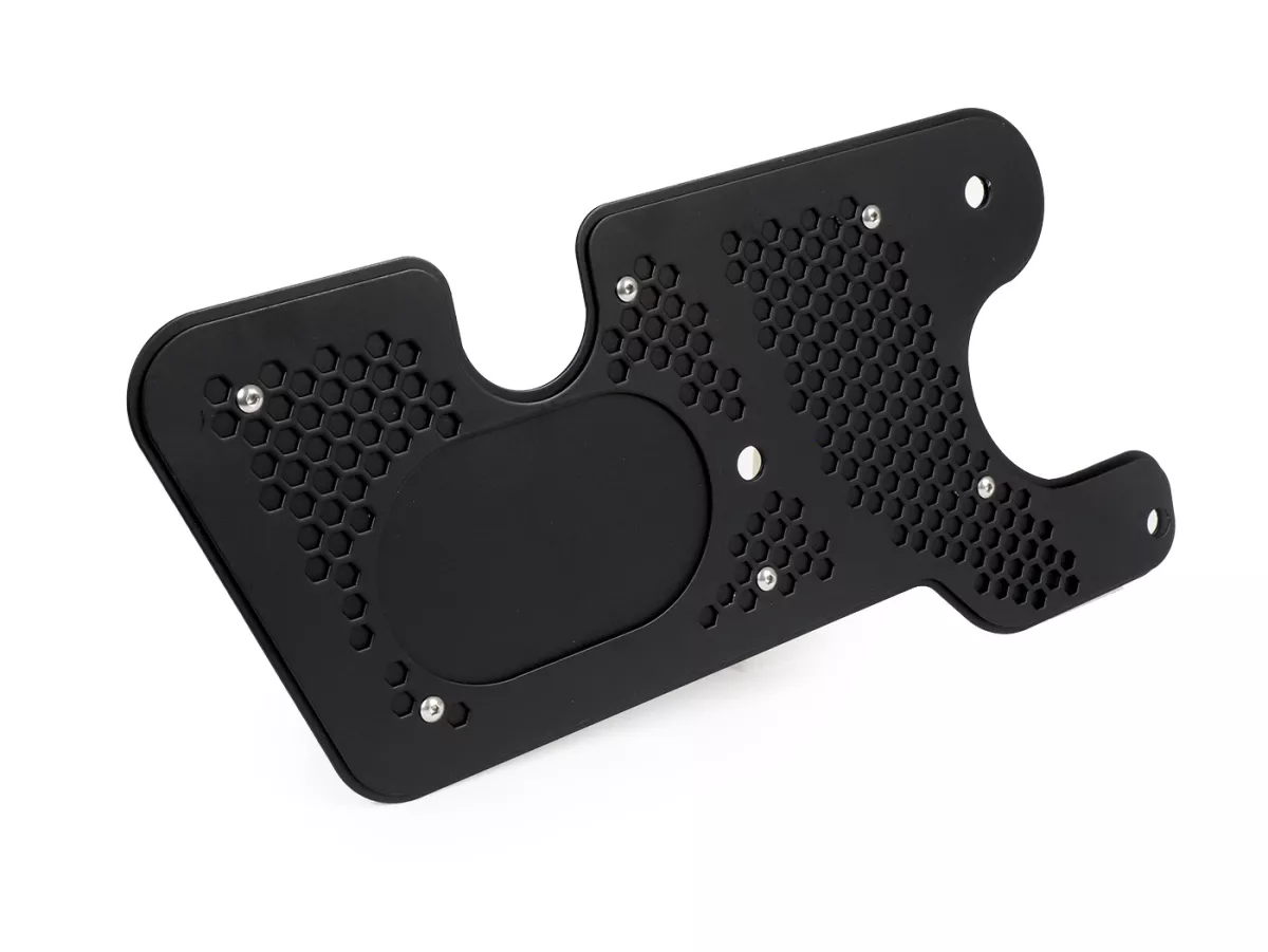 Penutup knalpot untuk lengan ayun mesin -JAILBREAK CUSTOMS, baja tahan karat hitam - Vespa GTS 125 (ZAPMA3100, ZAPMA3200, ZAPMA3700, ZAPMD3200, ZAPMD3201), Vespa GTS 150 (ZAPMA3200, ZAPMA3100), Vespa GTS Super 125 (ZAPMA3100, ZAPMA3200, ZAPMA3700, ZAPMD32